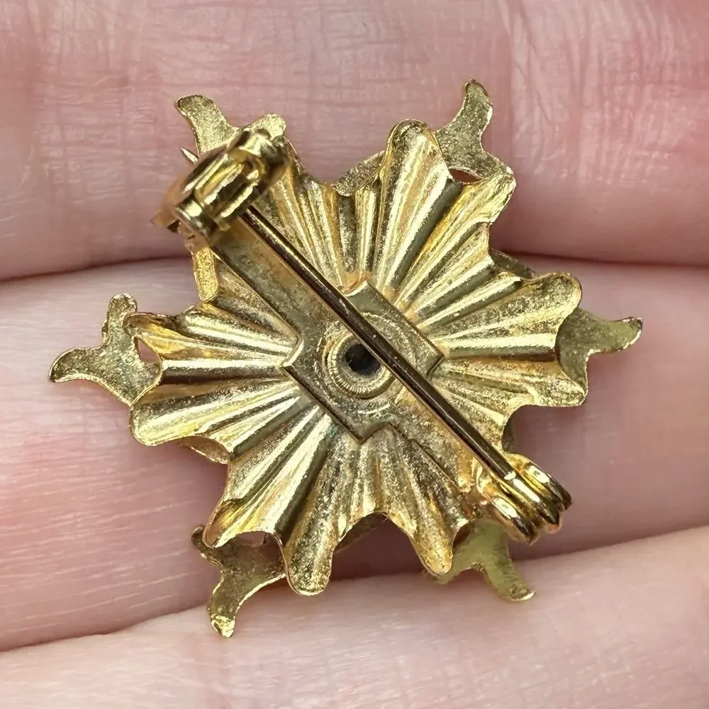Vintage Ladies Auxiliary VFW Pin Lot of 3, Brooch Pin Lapel Pin
